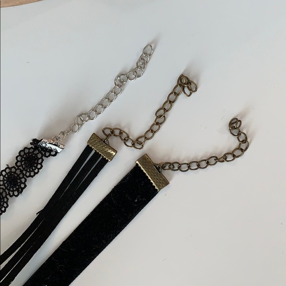 Chokers / Set of 4 NWOT - Picture 4 of 6